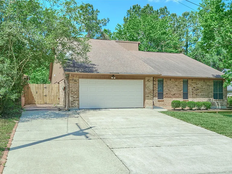 80 Rolling Hills Dr — Photo 2