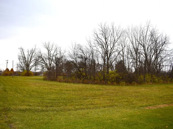 101 Eastwood Ave, Muncie, IN 47303