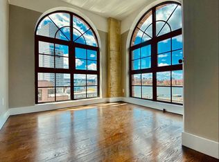 187 Kent Ave #707, Brooklyn, NY 11249