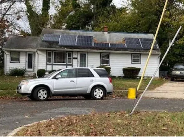 9 Vicky Ct, Hamilton, NJ 08610