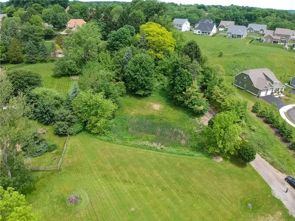 Royal Oak Dr, Wexford, PA 15090