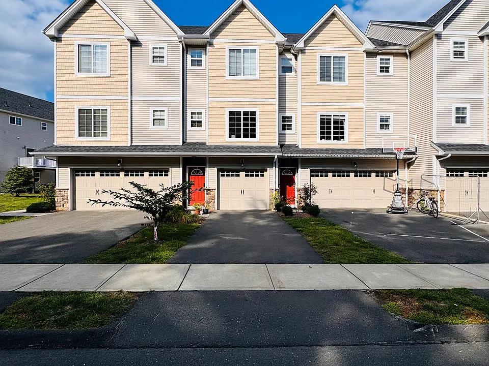 58 Lexie Ln