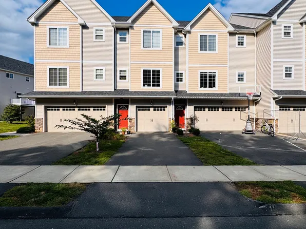 58 Lexie Ln, South Windsor, CT 06074