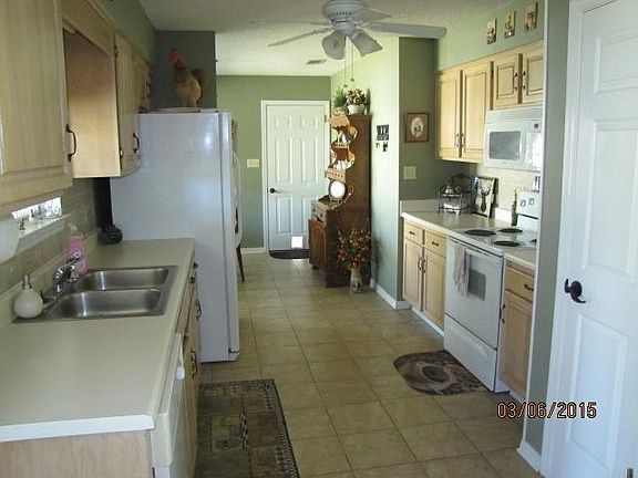 4th image of 1488 Stefani Cir