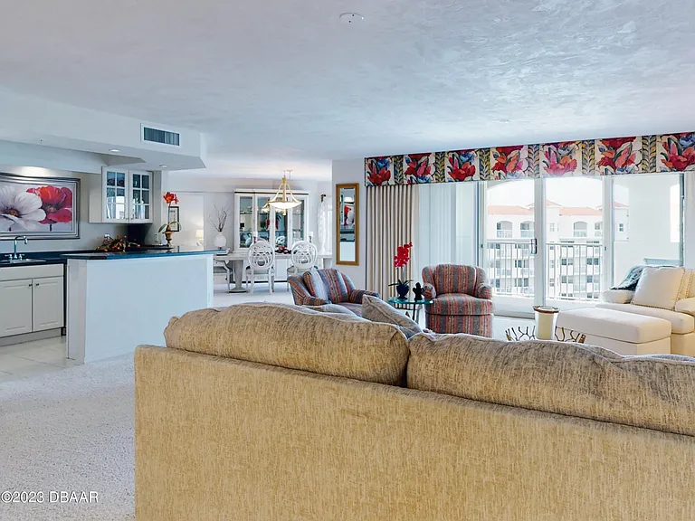 1 John Anderson Dr #Penthouse 7 — Photo 6