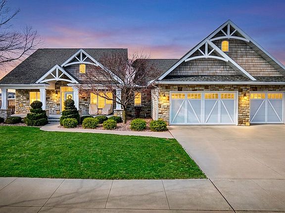 2nd image of 5667 N Summerland Dr