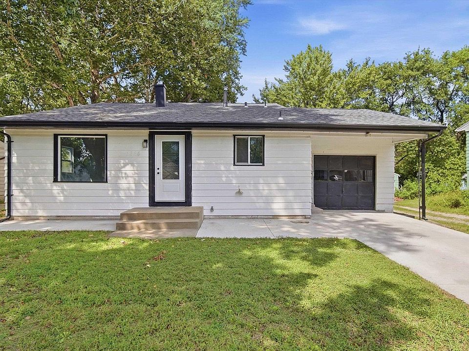 1st image of 1224 SE 35th Ter