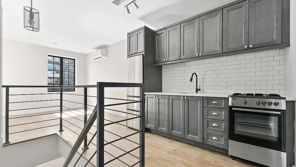 1st image of 37 Montrose Ave #1