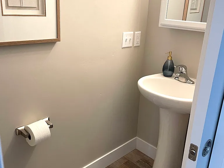 484 W 380 N #1 — Photo 3