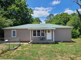 145 Cherokee Dr NE, Cleveland, TN 37323
