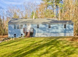 51 Chestnut St, Douglas, MA 01516