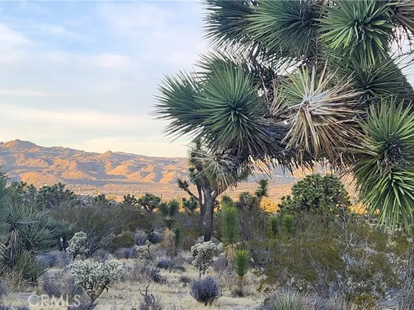 18 Jericho Rd #8, Yucca Valley, CA 92284