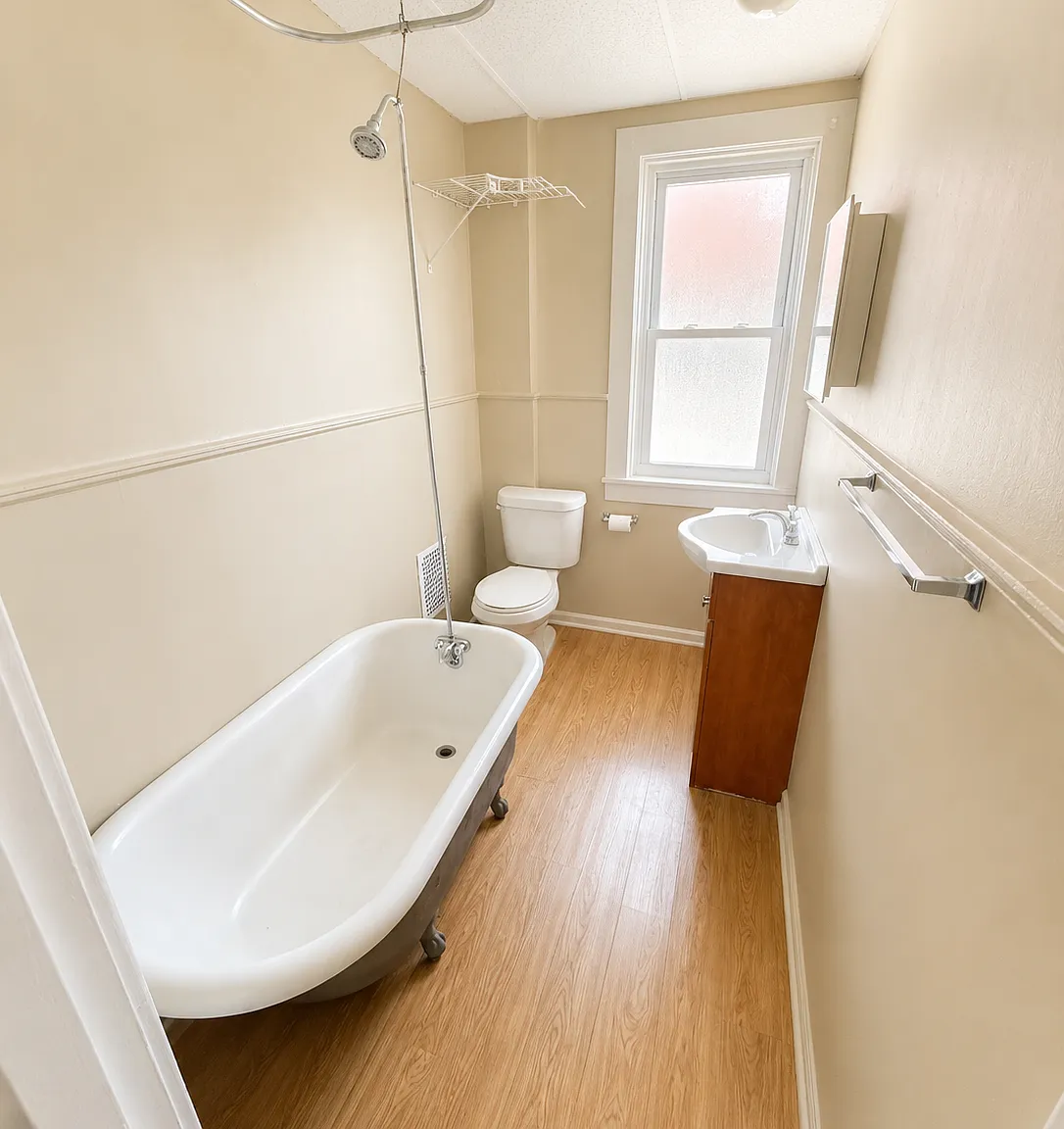1 bed, 800 sqft, $895 — Photo 4