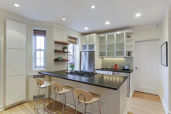 Sold by Corcoran | media 4