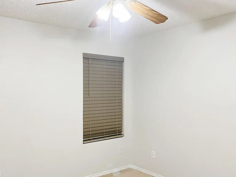3411 Jacobs Dr — Photo 6