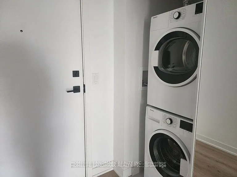 319 Jarvis St #1610 — Photo 4