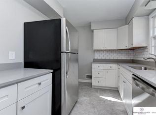 5406 Grand Ave, Omaha, NE 68104