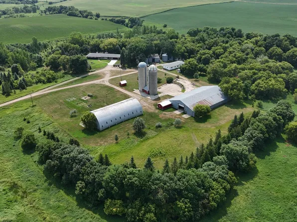 11952 Carnation Ln SW, Farwell, MN 56327