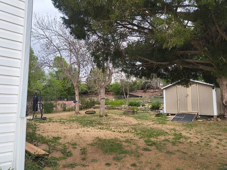 840 Squire St — Photo 3