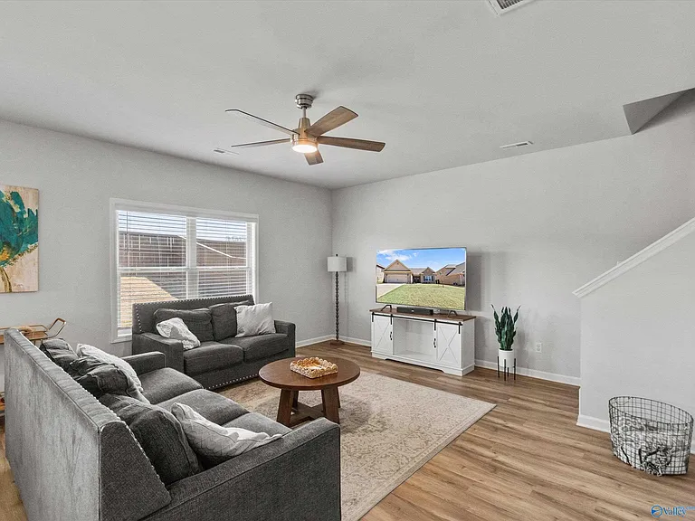 209 Allegro Cir — Photo 9