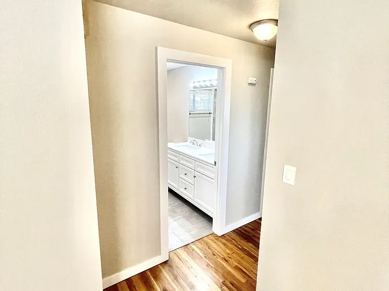 605 Saint Francis St — Photo 12