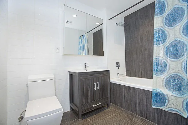 Rented by Compass | media 20