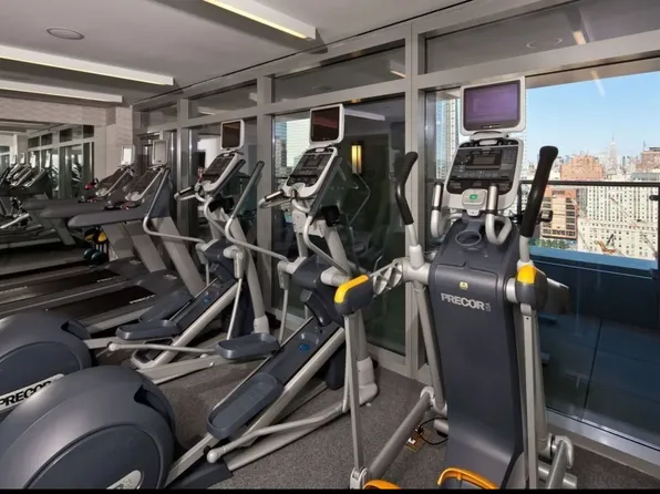 123 Washington Street image 7 of 11