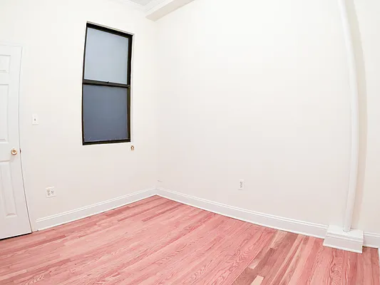 Rented by Urban Real Estate Inc | media 16