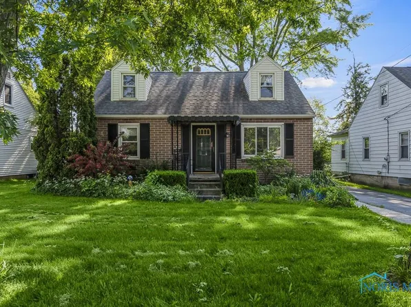 1223 S Blanchard St, Findlay, OH 45840