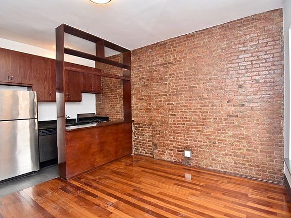 2nd image of 24 W 125th St APT 42