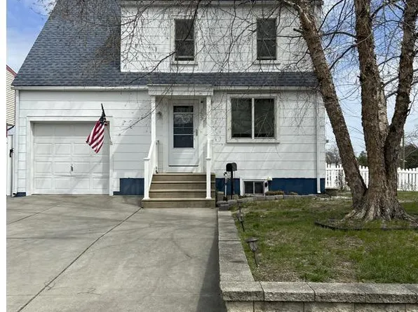 133 Oak Ave, Westville, NJ 08093