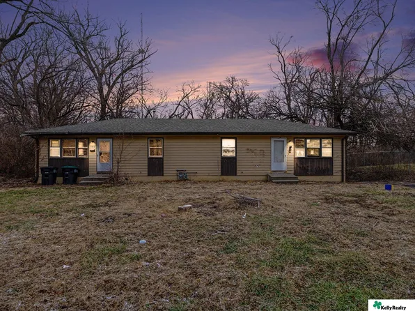 4508 Huntington Ave, Omaha, NE 68152