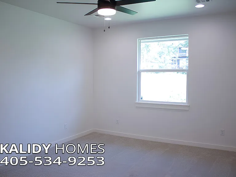 722 E Grant Ave — Photo 17