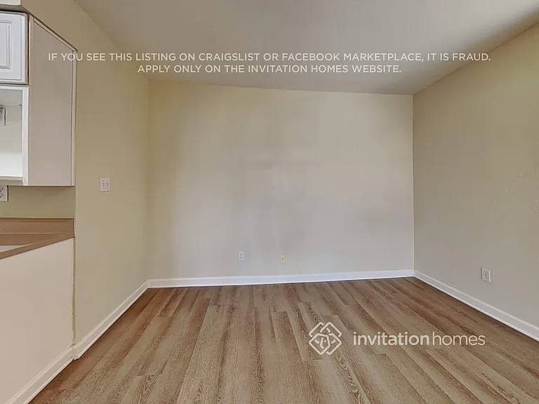 2421 E Sylvia St — Photo 6