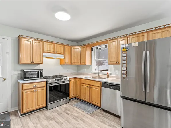 1395 Green Ridge Rd, Orrtanna, PA 17353