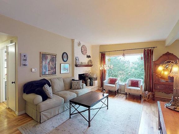 4th image of 1455 NW Orion Dr