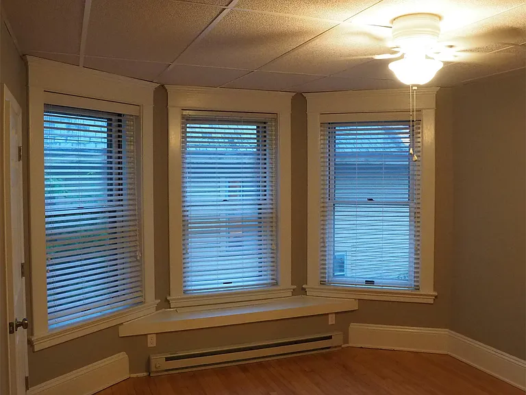 90 N Winooski Ave #5 — Photo 5