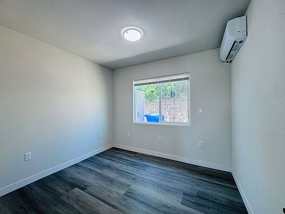 3rd image of 1160 Arturo St #2