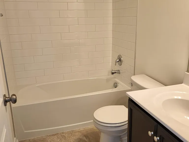 12229 Dutch Elm Cir — Photo 12