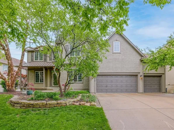 11670 W 147th St, Olathe, KS 66062