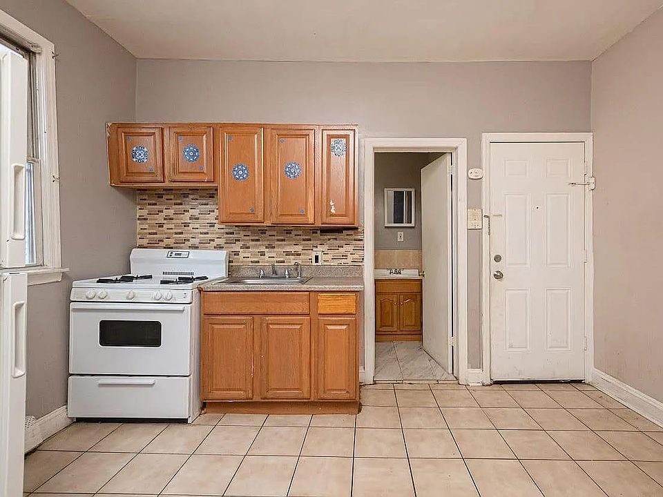 1st image of 52 Norwood St #1F