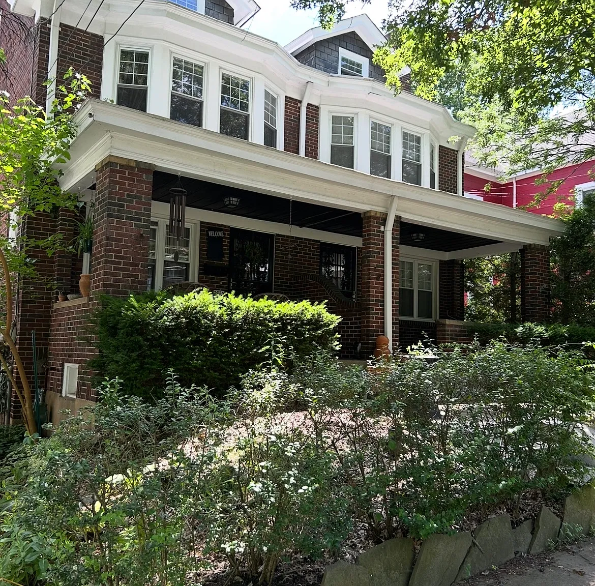4 bed, 1450 sqft, $2,600 — Photo 1