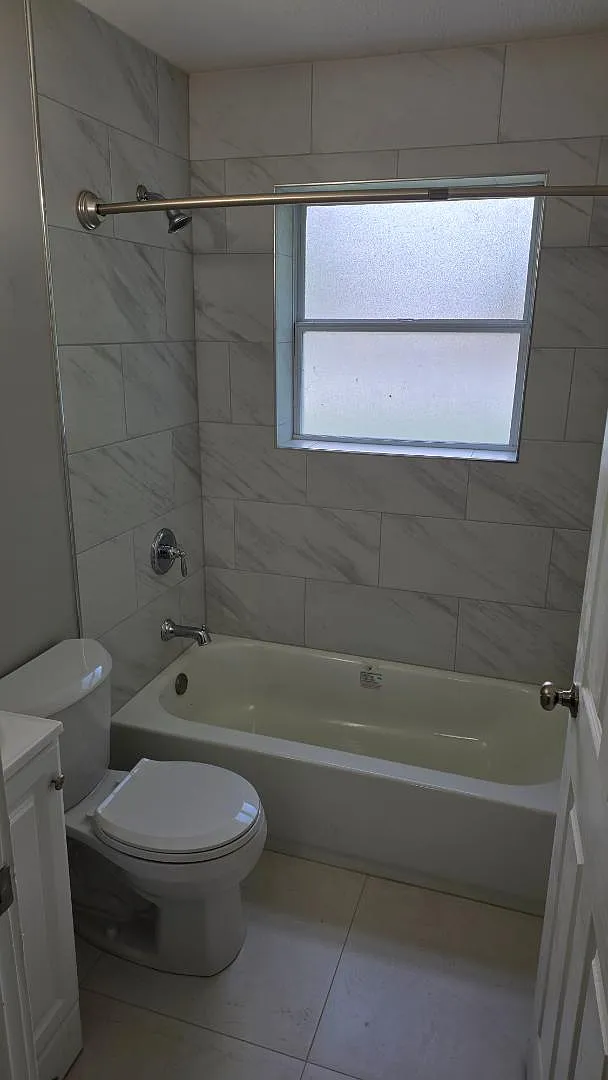 11554 Framingham Drive — Photo 3