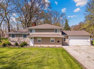 35181 Roberts Rd, Eastlake, OH 44095