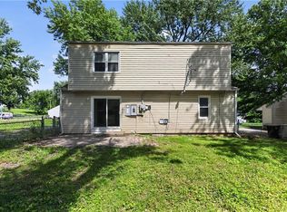 5318 N Garfield Ave, Kansas City, MO 64118