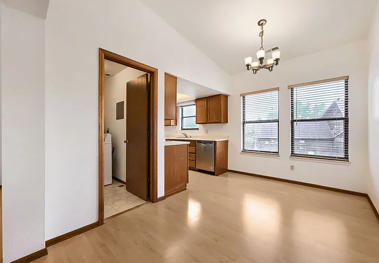 2384 Stepping Stones Way — Photo 6