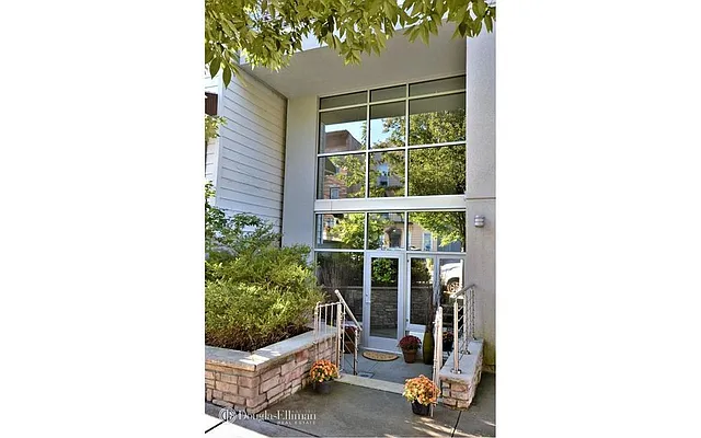 Rented by JM Preston Properties LLC | media 7