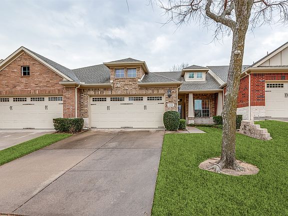 2nd image of 2836 Fordham Rd