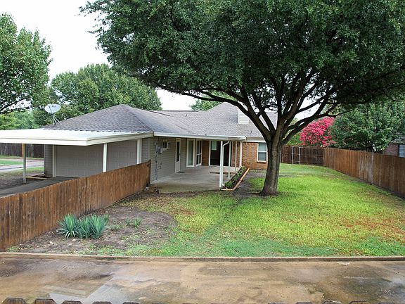 4th image of 1202 Paldao Dr