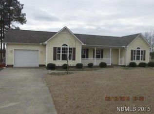 411 Wyse Fork Rd, Trenton, NC 28585